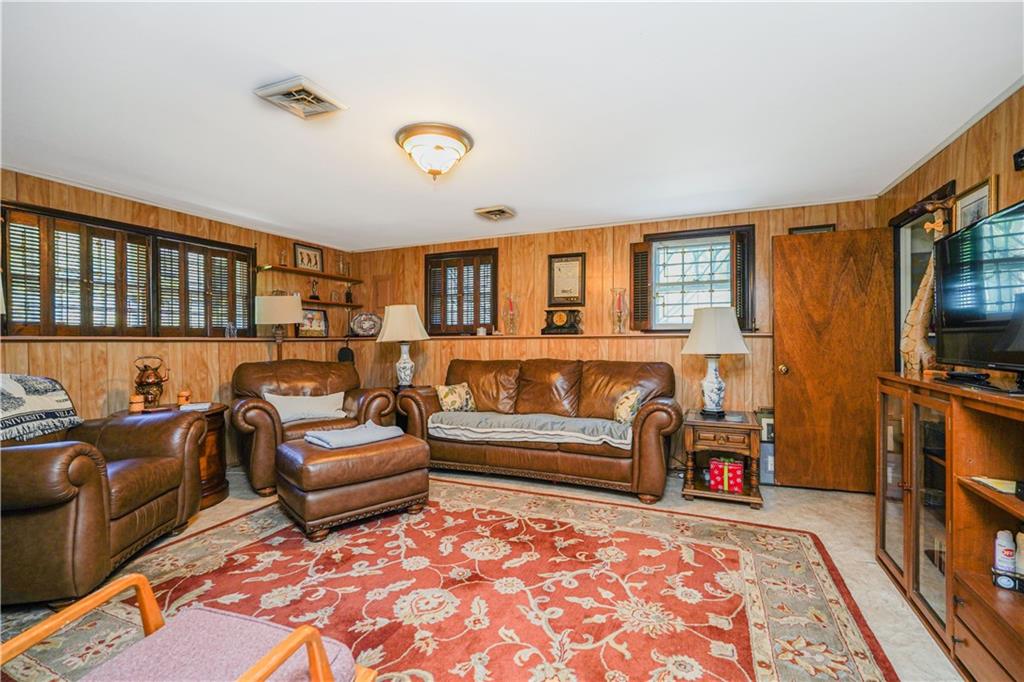 201 Milford Avenue, Staten  Island, New York, 10314 image 24