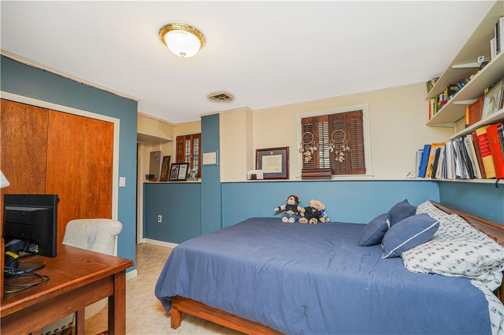 201 Milford Avenue, Staten  Island, New York, 10314 image 29