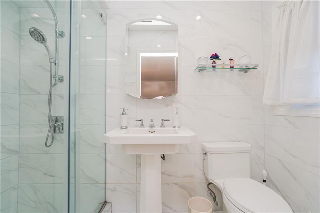 201 Milford Avenue, Staten  Island, New York, 10314 image 33