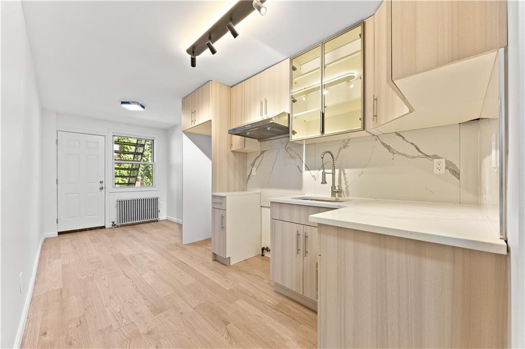 2469 East 28th Street, Brooklyn, New York, 11235 image 24