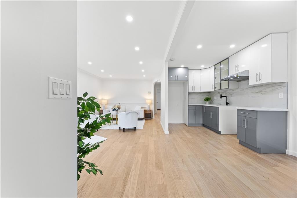 2469 East 28th Street, Brooklyn, New York, 11235 image 10
