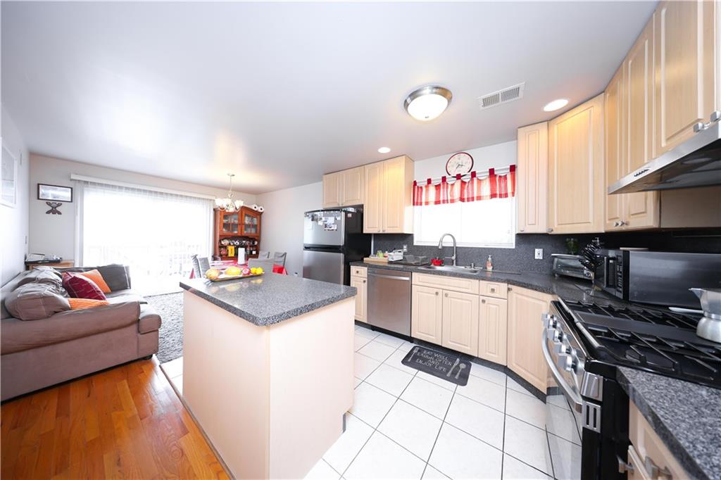 357 Cromwell Avenue, Staten  Island, New York, 10305 image 8