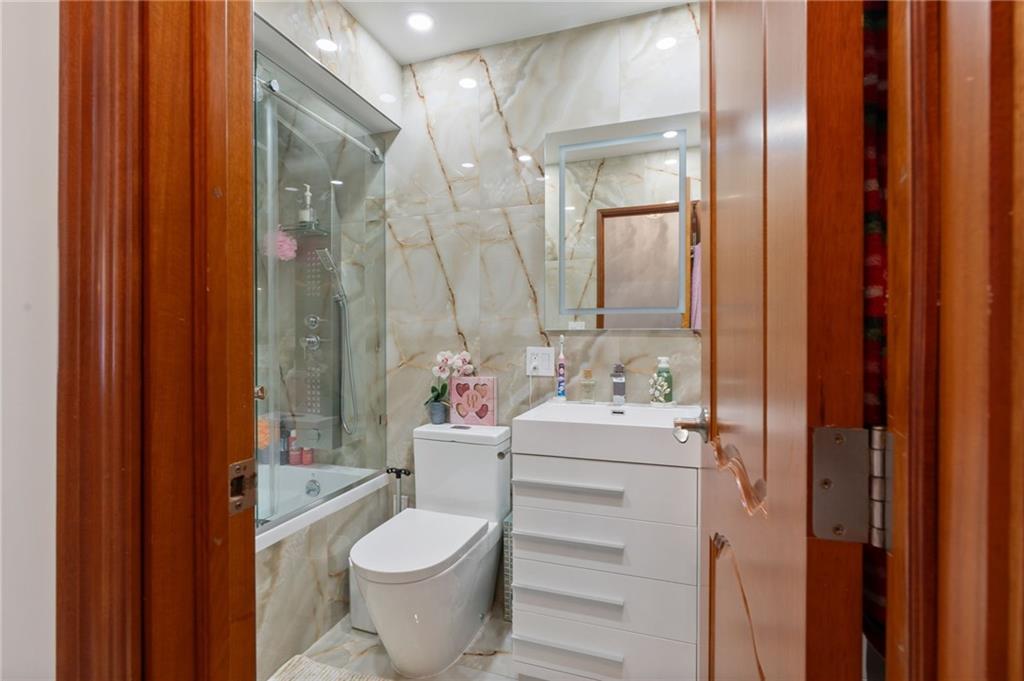 24 Cove Lane 10A, Brooklyn, New York, 11234 image 8