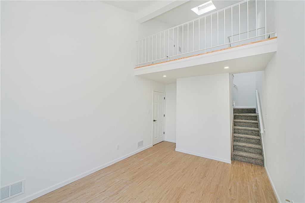 94 Wolkoff Lane A, Staten  Island, New York, 10303 image 18