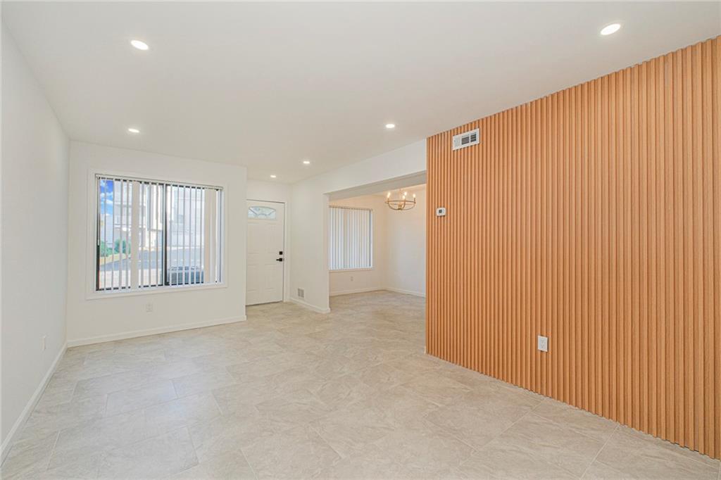 94 Wolkoff Lane A, Staten  Island, New York, 10303 image 6