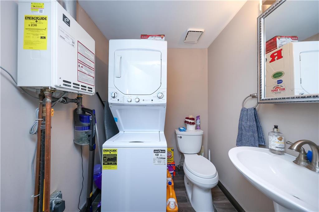 58 Center Place, Staten  Island, New York, 10306 image 17