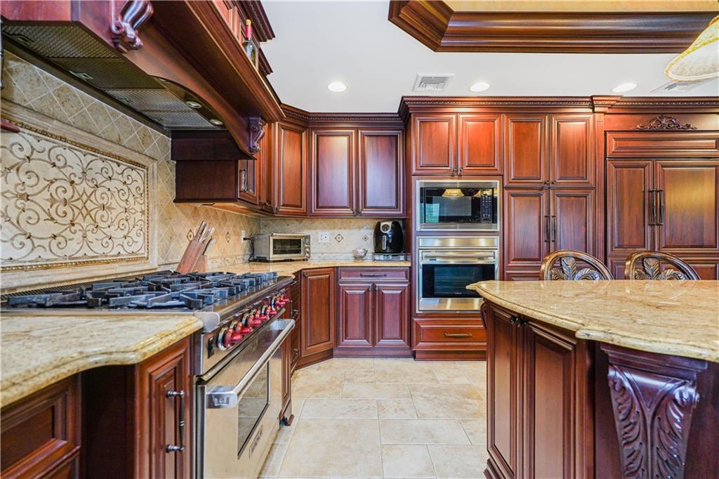 422 Harold Avenue, Staten  Island, New York, 10312 image 12