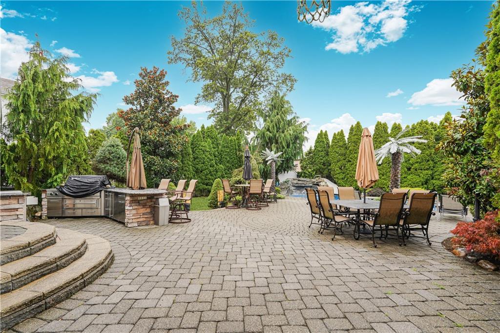 422 Harold Avenue, Staten  Island, New York, 10312 image 38