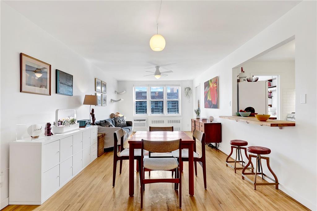 400 East 17th Street 709 Image 2