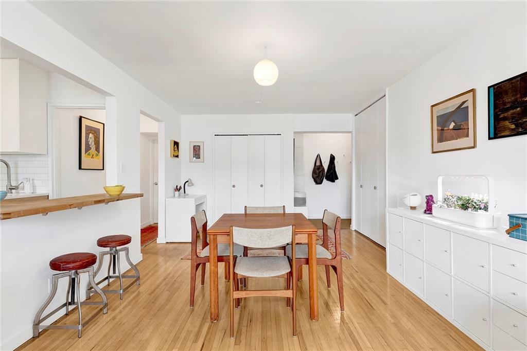 400 East 17th Street 709 Image 5