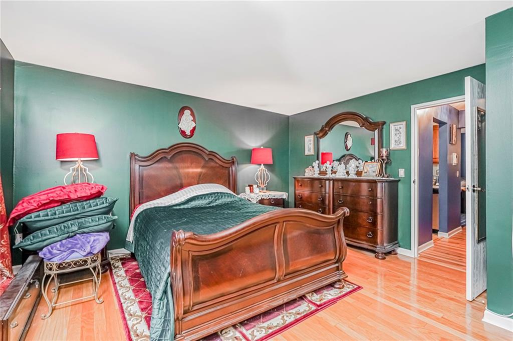 120 Devon Loop 6, Staten  Island, New York, 10314 image 13