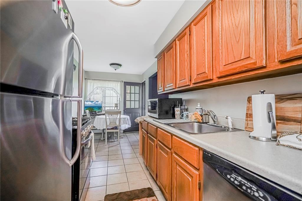 120 Devon Loop 6, Staten  Island, New York, 10314 image 8