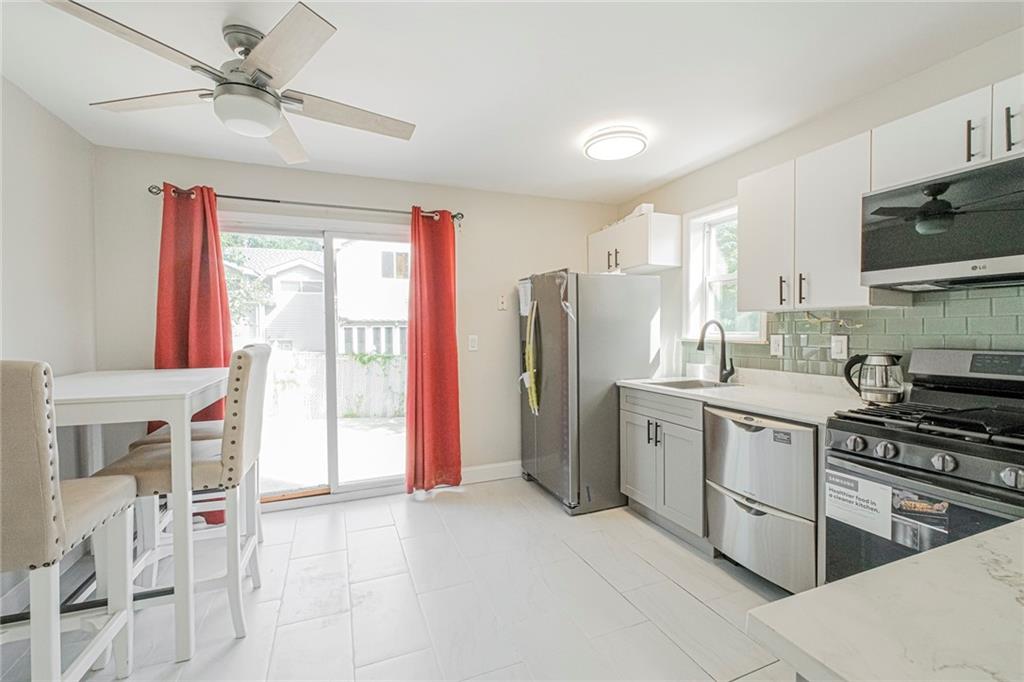 15 Lorraine Loop, Staten  Island, New York, 10309 image 12