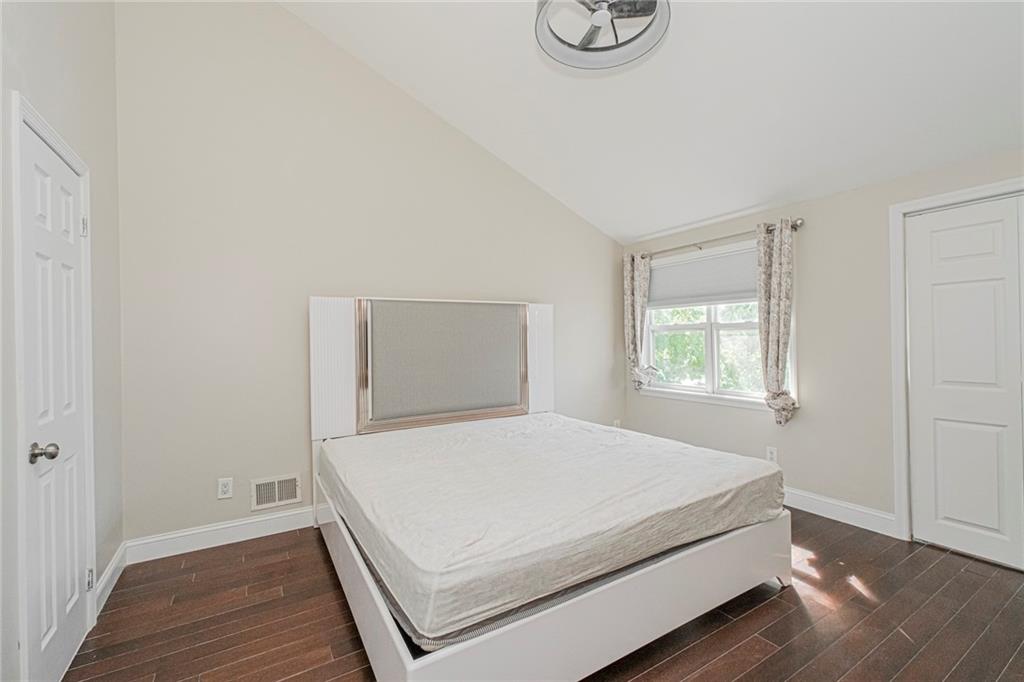 15 Lorraine Loop, Staten  Island, New York, 10309 image 15