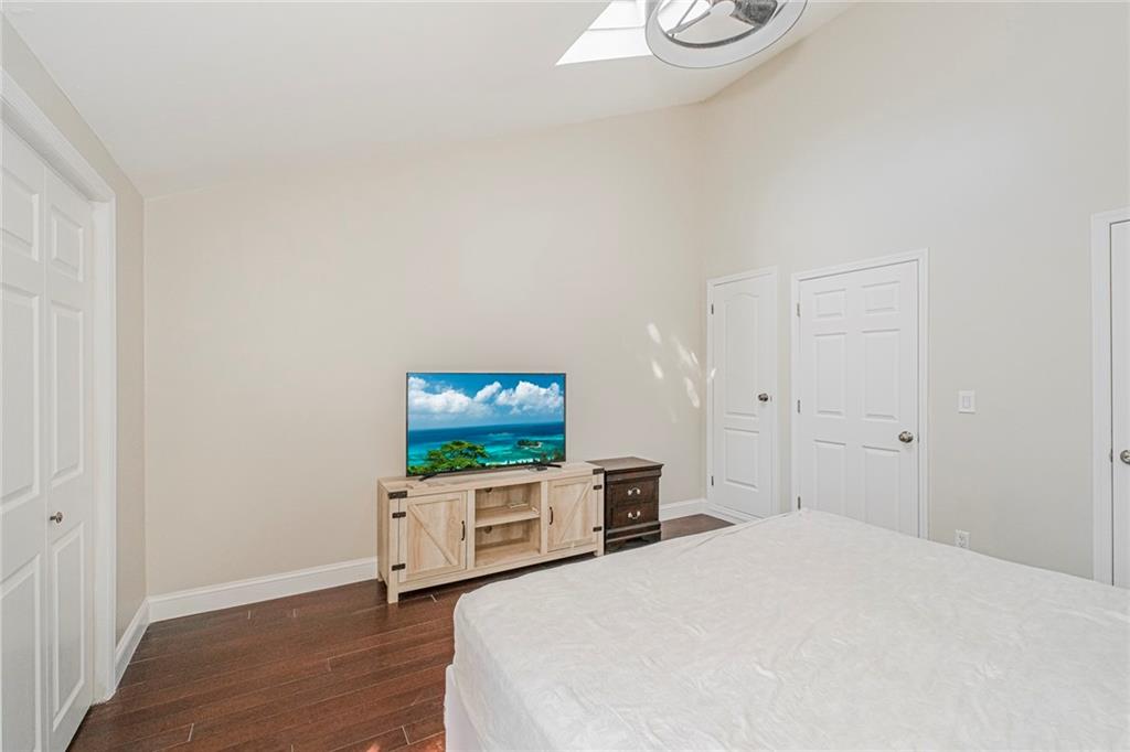 15 Lorraine Loop, Staten  Island, New York, 10309 image 18