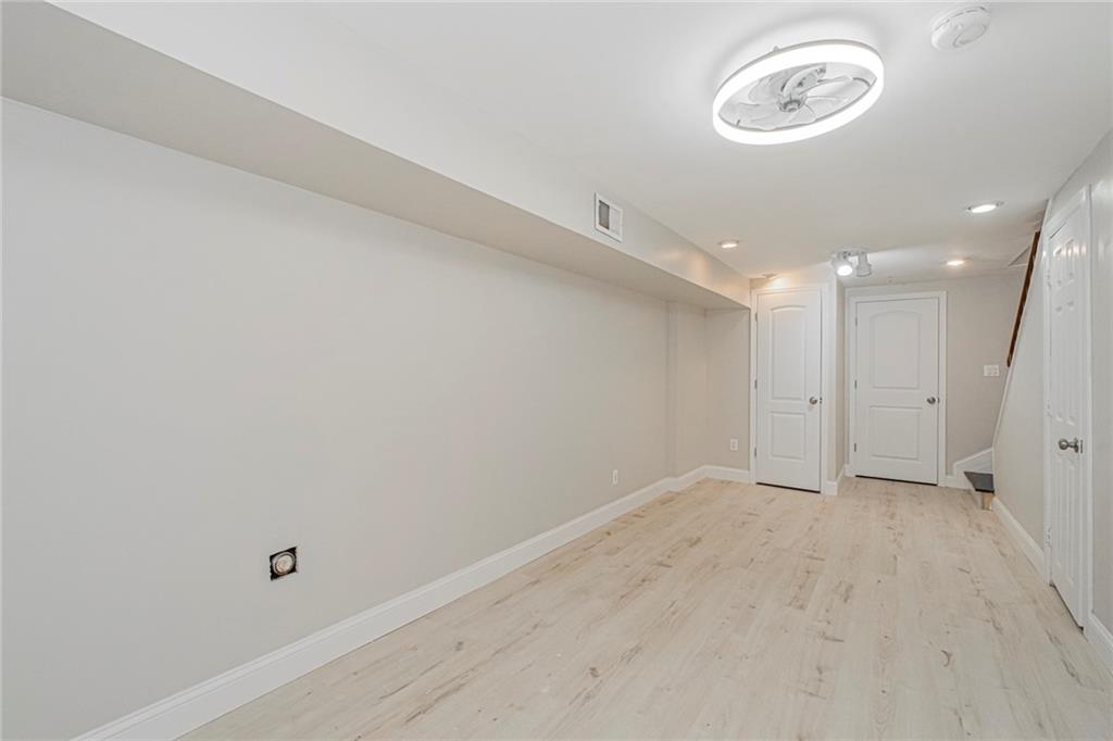 15 Lorraine Loop, Staten  Island, New York, 10309 image 27