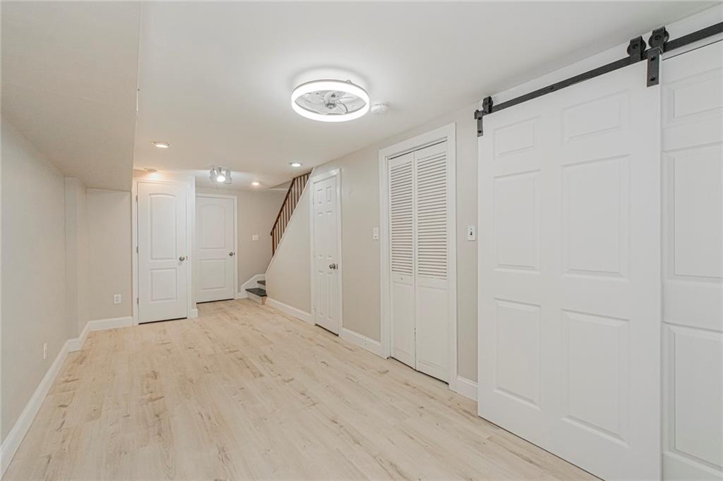 15 Lorraine Loop, Staten  Island, New York, 10309 image 28