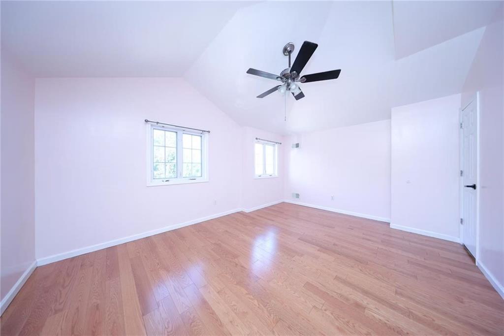 26 Station Avenue, Staten  Island, New York, 10309 image 15