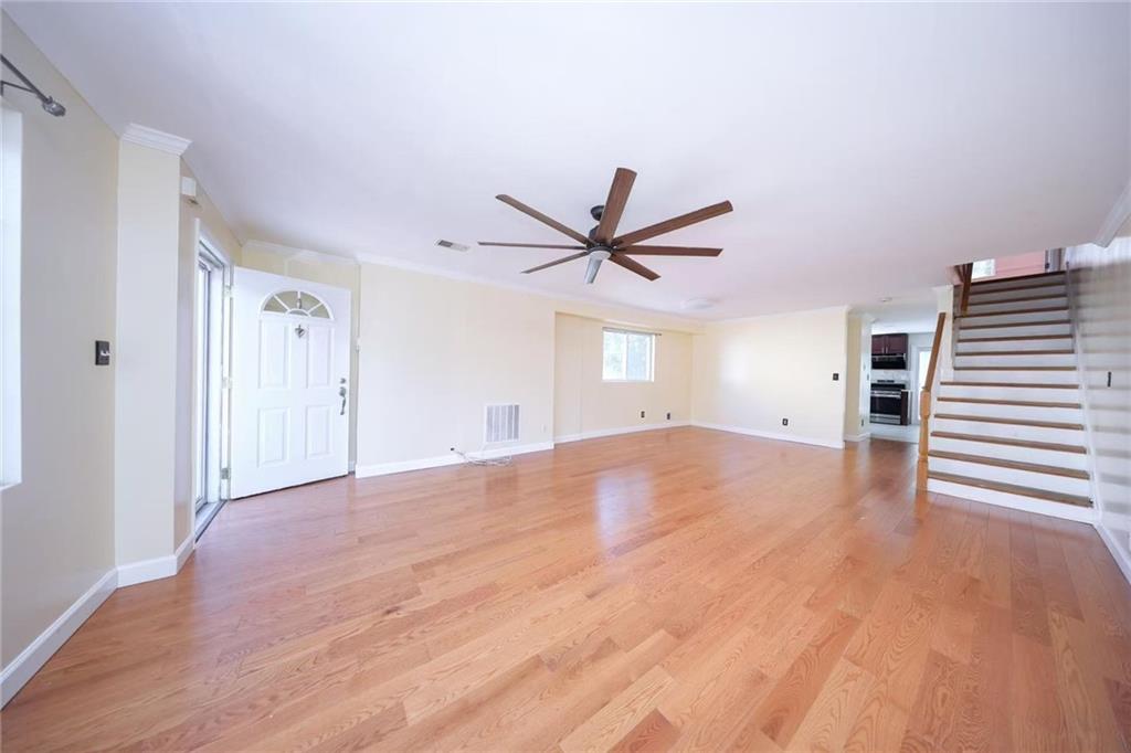 26 Station Avenue, Staten  Island, New York, 10309 image 6