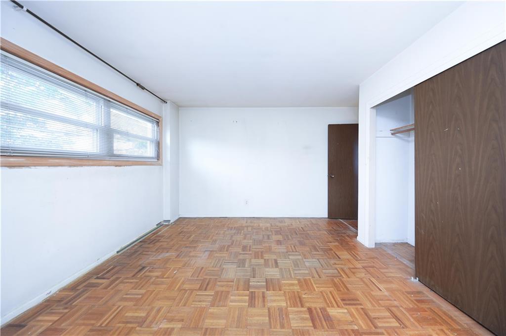 533 Tennyson Drive, Staten  Island, New York, 10312 image 15