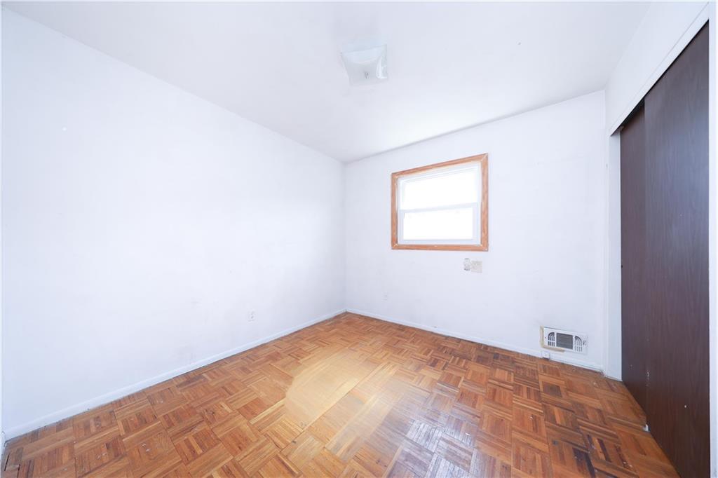 533 Tennyson Drive, Staten  Island, New York, 10312 image 16