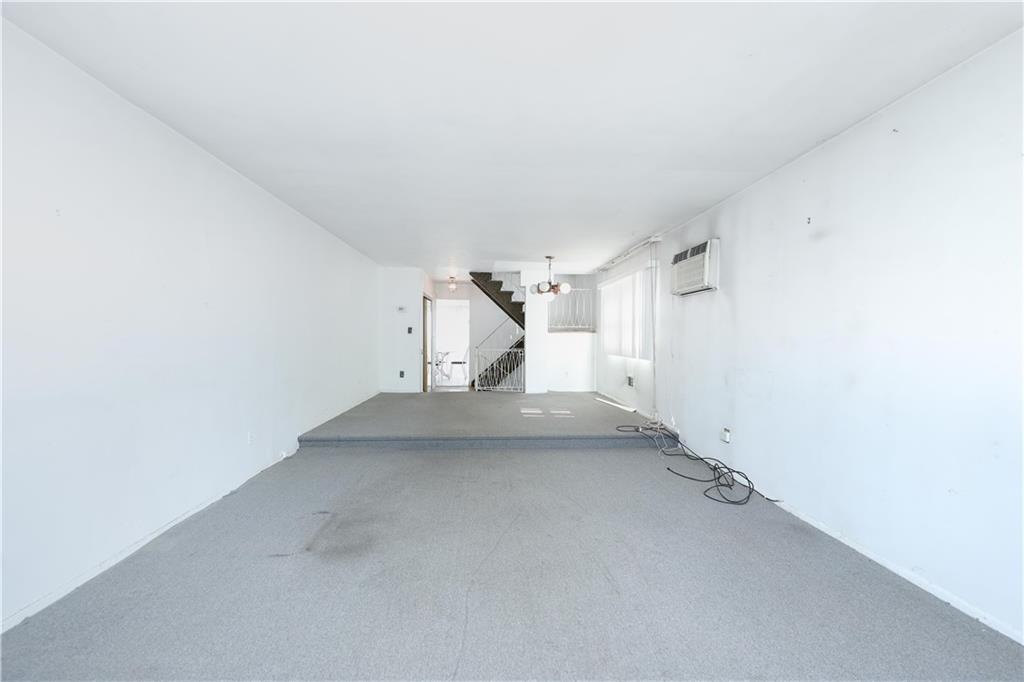 533 Tennyson Drive Image 5