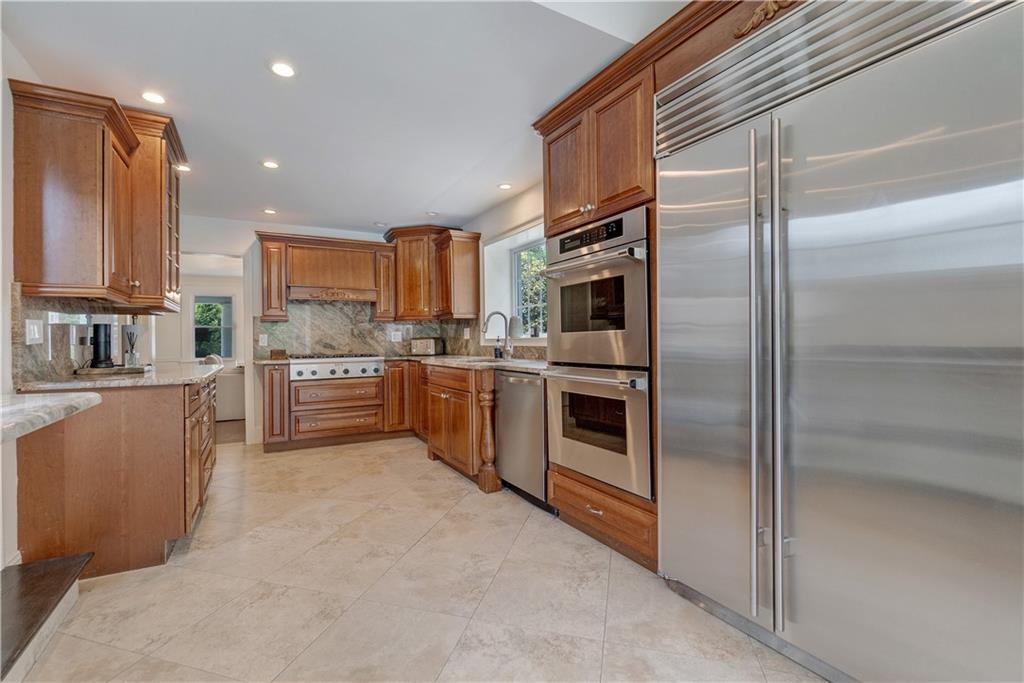 334 Beach 146th Street, Neponsit, New York, 11694 image 15