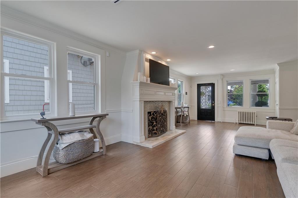 334 Beach 146th Street, Neponsit, New York, 11694 image 9