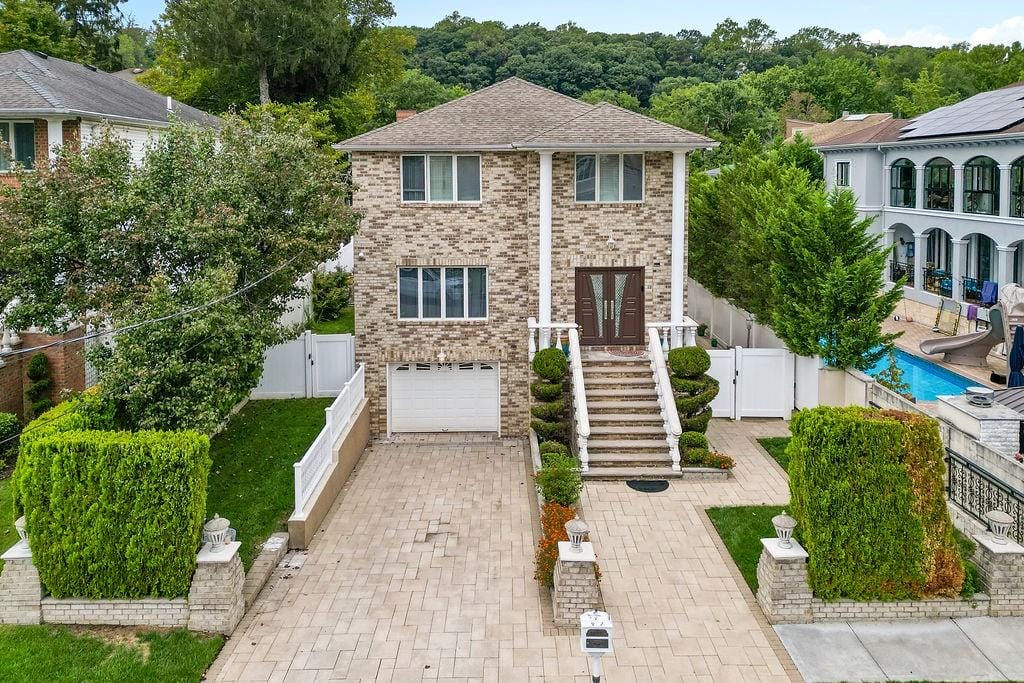 103 Saint Andrews Road Image 1