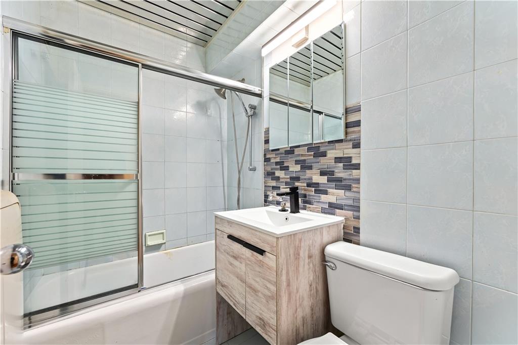 200 Corbin Place 4V, Brooklyn, New York, 11235 image 12