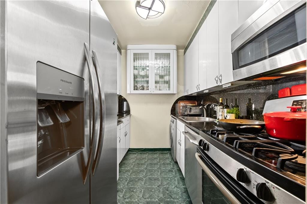 200 Corbin Place 4V, Brooklyn, New York, 11235 image 16