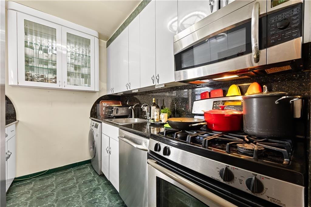 200 Corbin Place 4V, Brooklyn, New York, 11235 image 17