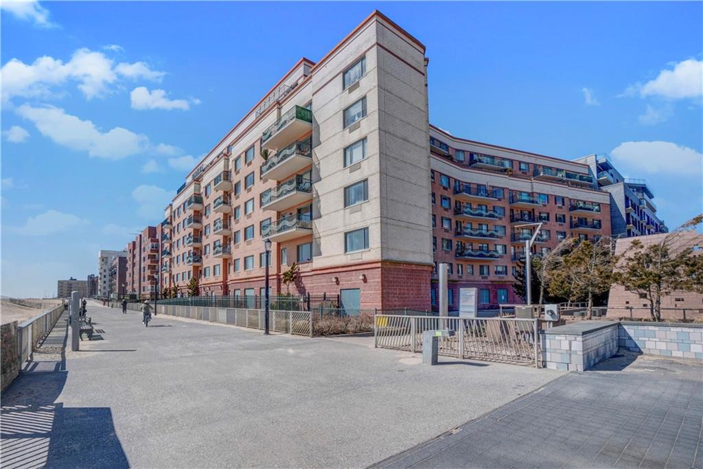 136 Beach 117th Street 7F, Rockaway Park, New York, 11694 image 15