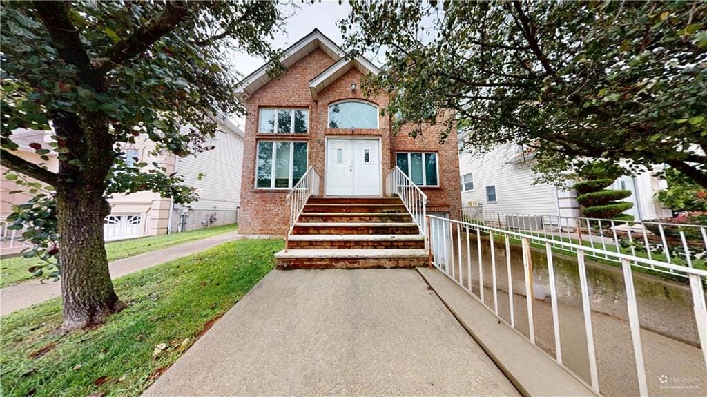 64 Greenway Drive Image 1