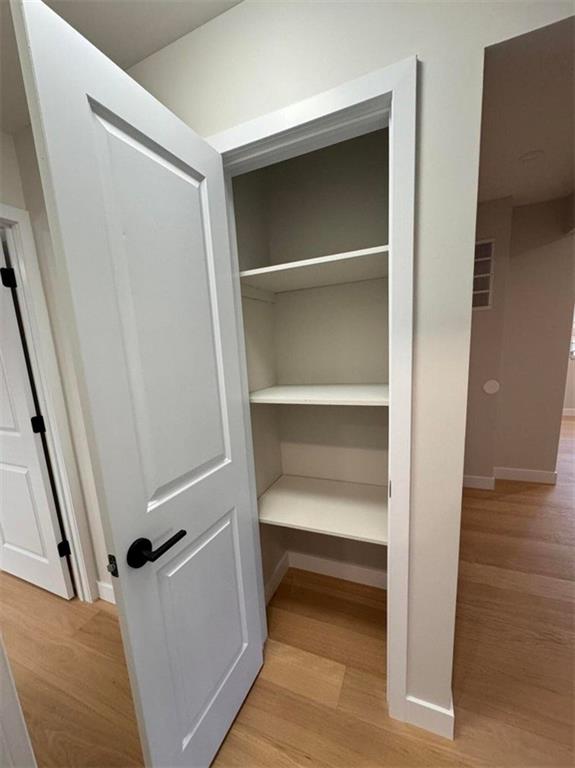 33 Gower Street, Staten  Island, New York, 10314 image 21