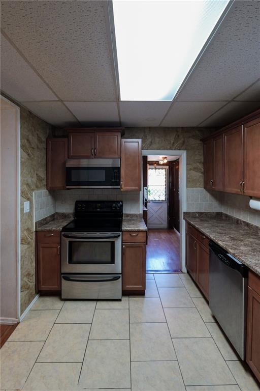 84 Sheridan Avenue, Staten  Island, New York, 10305 image 6