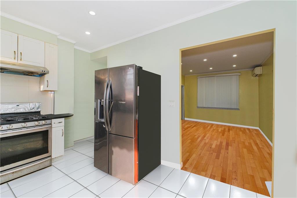 248 Bay 13th Street Image 5