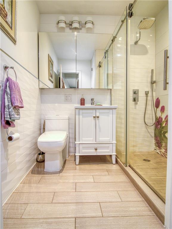 145 Lincoln Avenue 2F, Staten  Island, New York, 10306 image 17