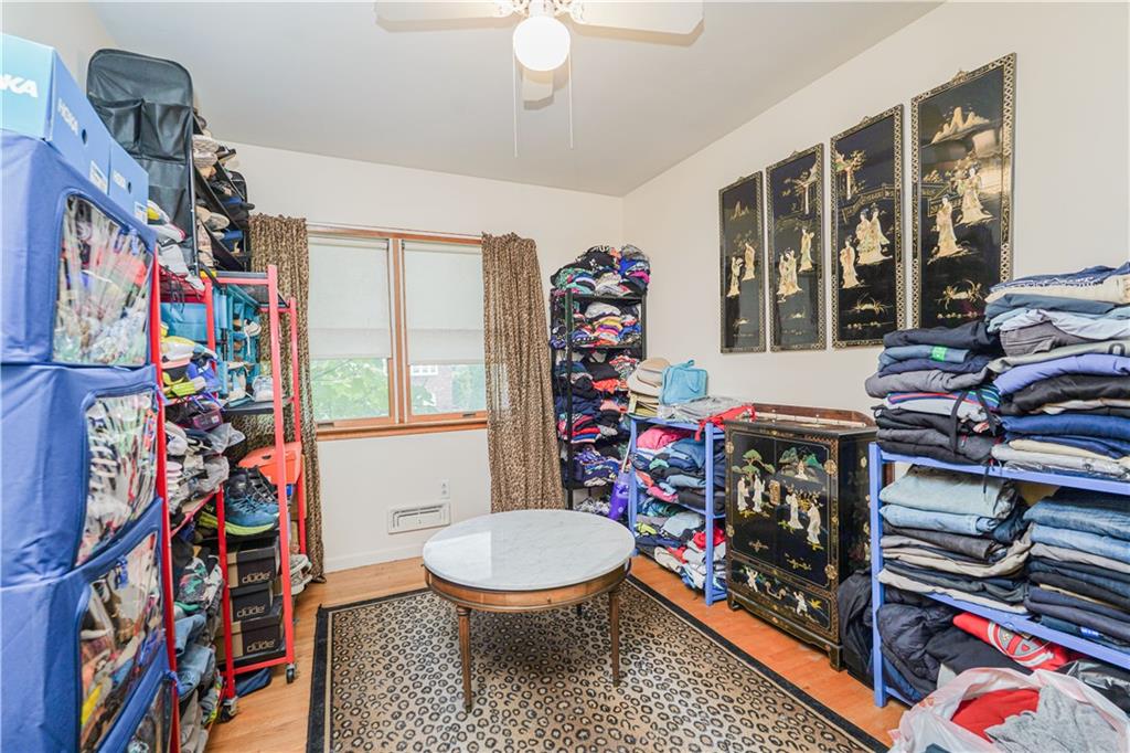 32 Hunton Street, Staten  Island, New York, 10304 image 17