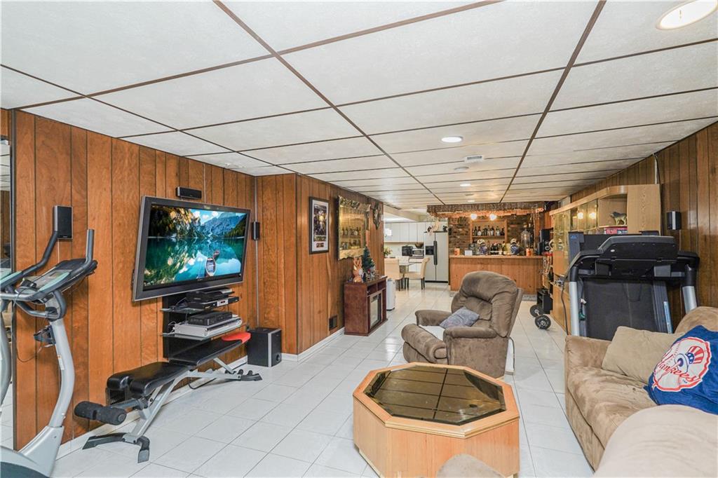 32 Hunton Street, Staten  Island, New York, 10304 image 21