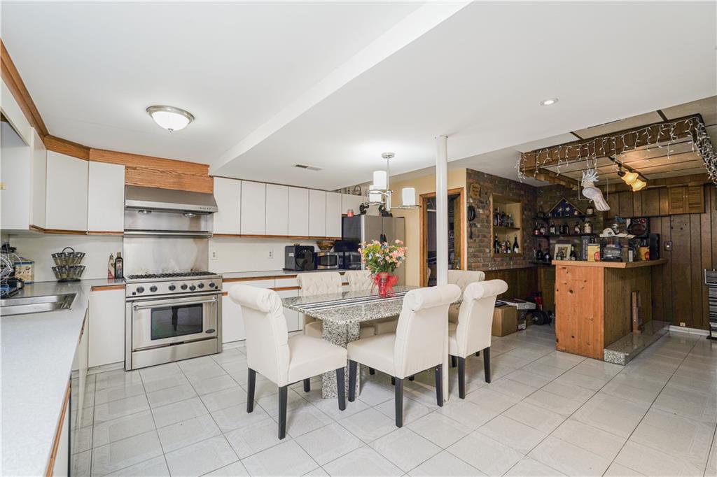 32 Hunton Street, Staten  Island, New York, 10304 image 23