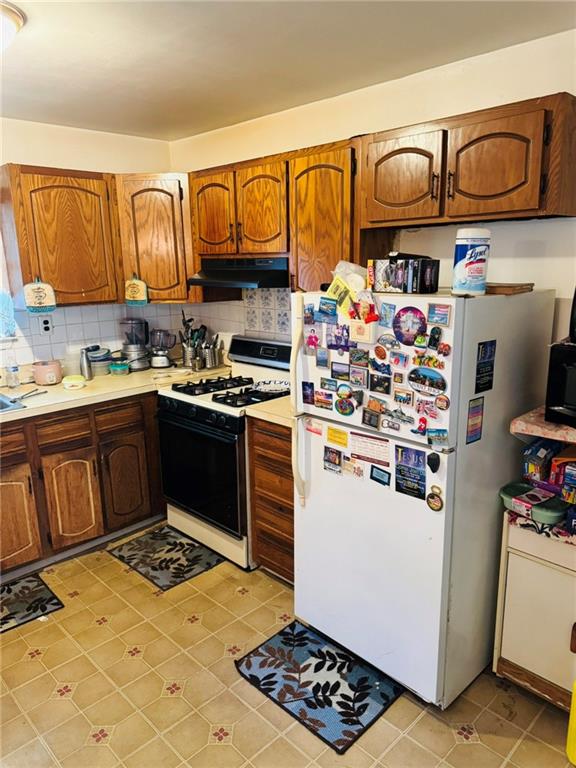 263 Lockman Avenue Image 4