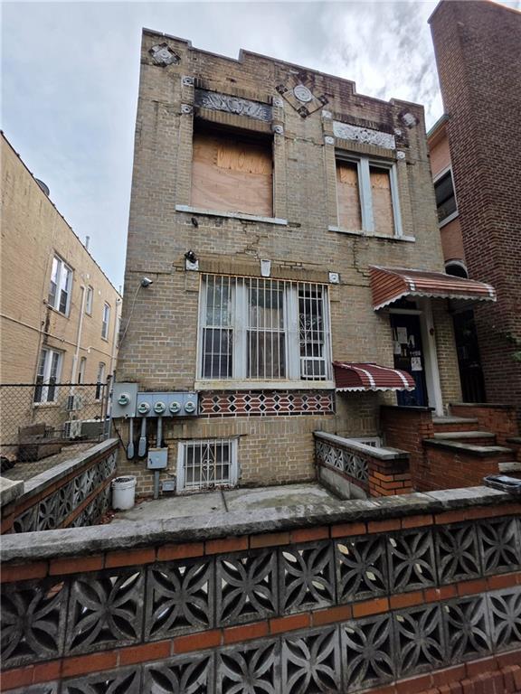 758 44th Street Image 1