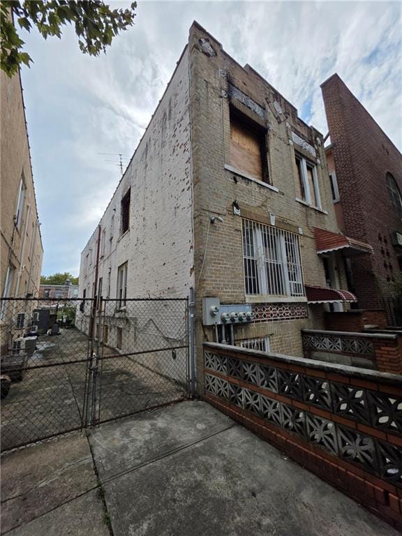 758 44th Street Image 2