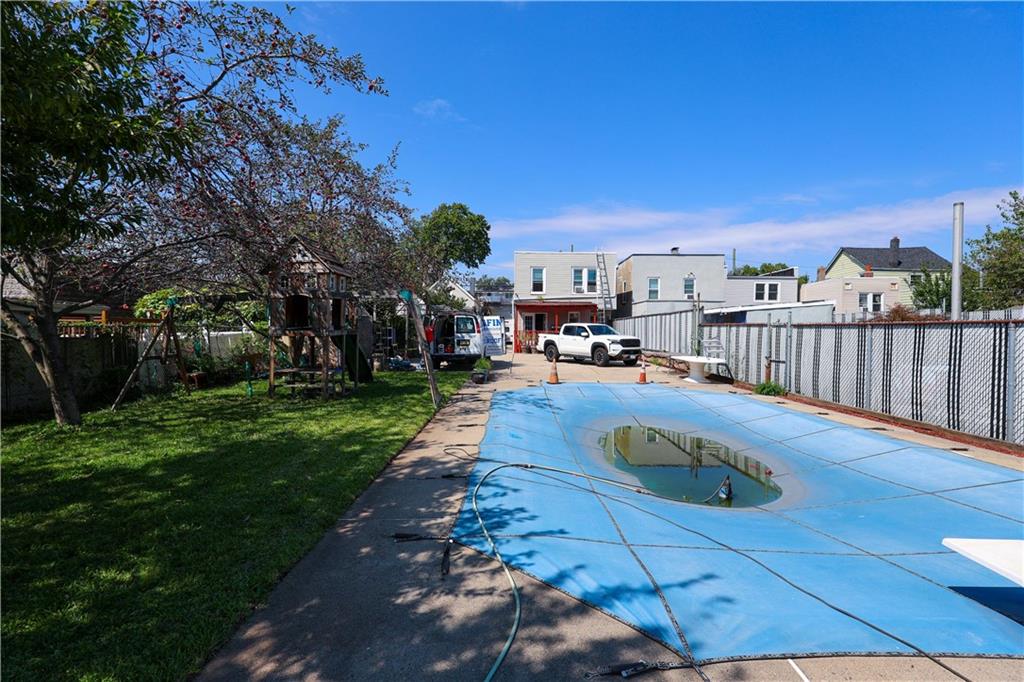 212 Saint Marys Avenue, Staten  Island, New York, 10305 image 38