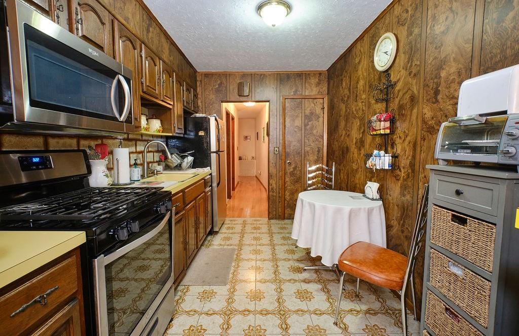 2103 66th Street, Brooklyn, New York, 11204 image 11