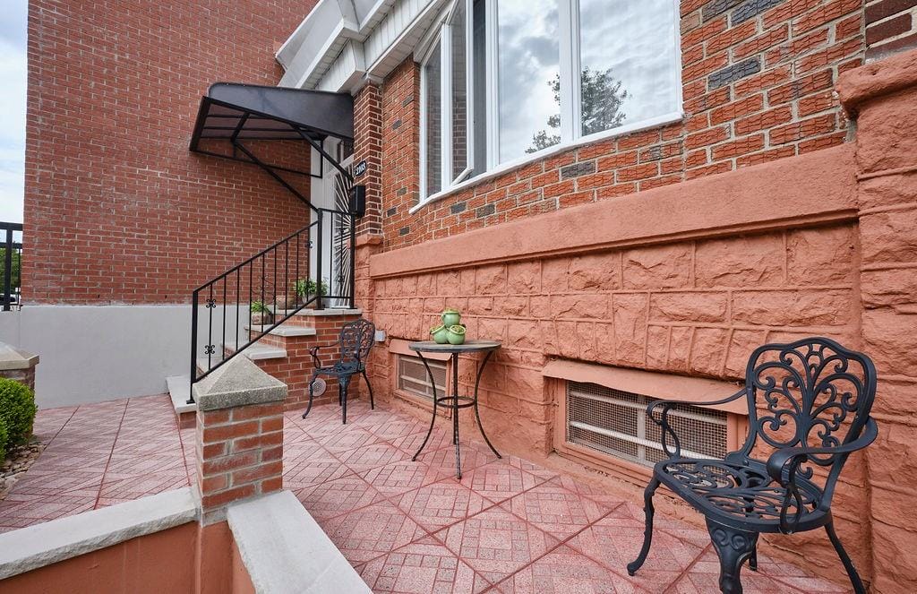 2103 66th Street Image 4