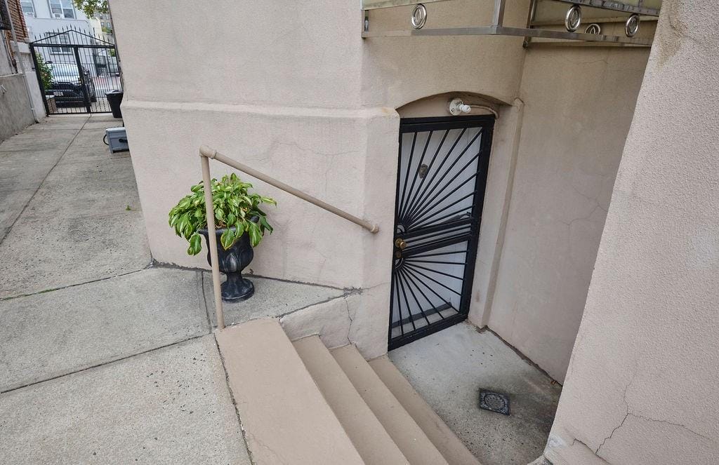 2103 66th Street, Brooklyn, New York, 11204 image 34