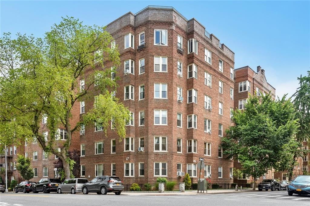 9281 Shore Road 608, Brooklyn, New York, 11209 image 12