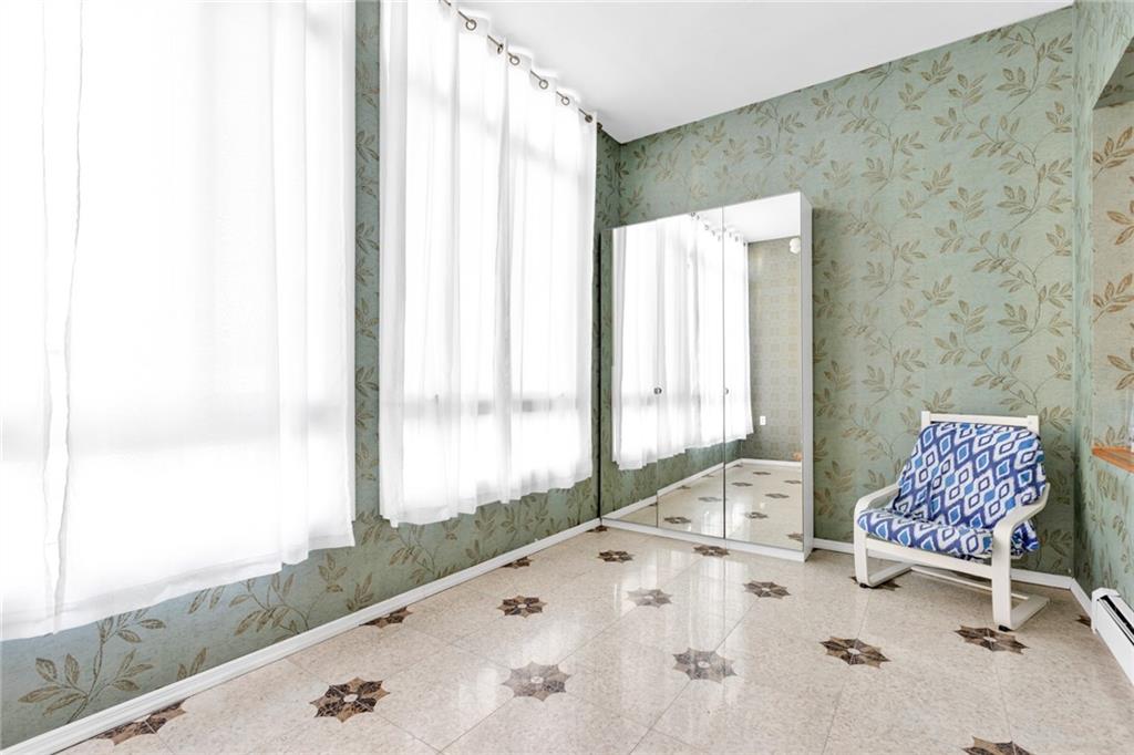 82 West End Avenue, Brooklyn, New York, 11235 image 25